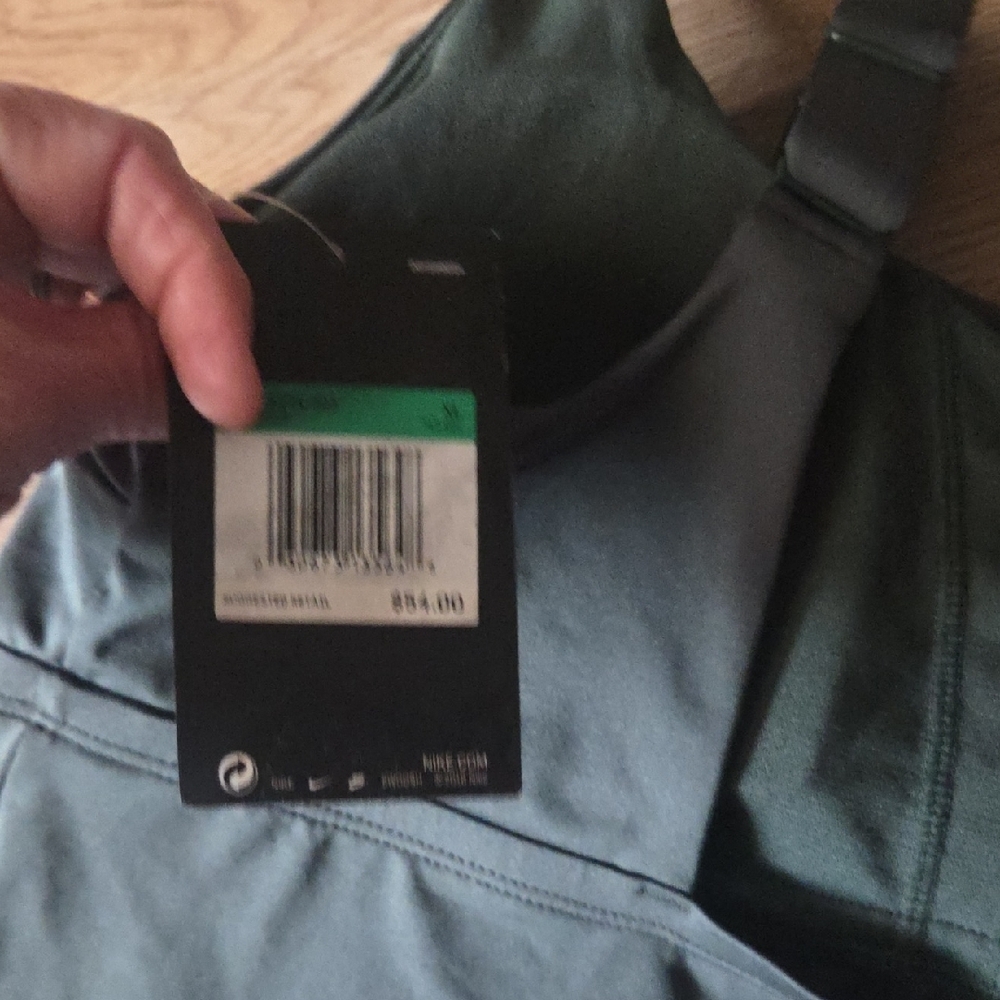 Nike Women's Tank Top - Dark Green Built In Bra - Picture 4 of 5